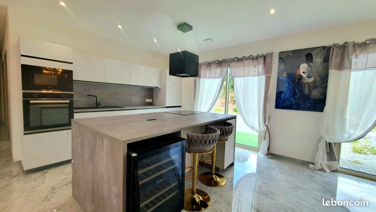 Maison 5 pièces 110 m²
