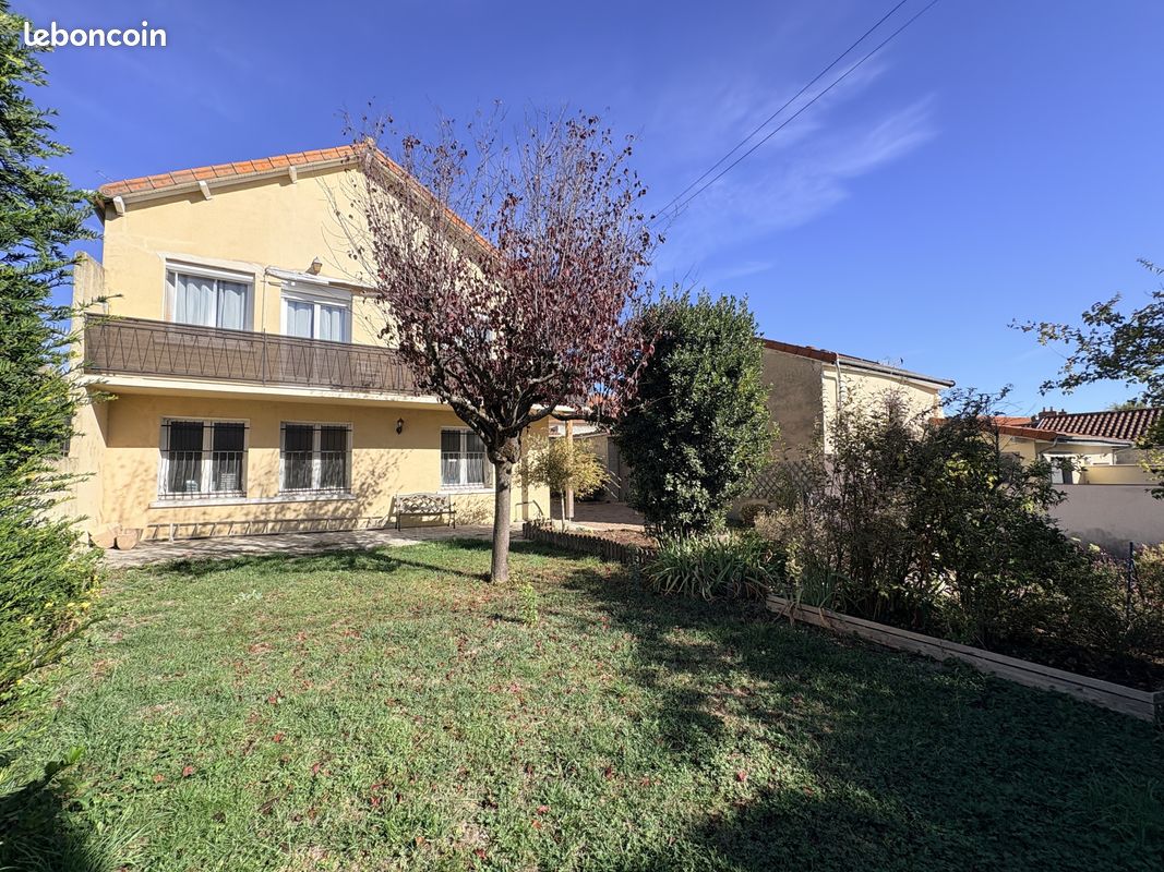 Maison 5 pièces 122 m² · à Gannat · 122 m² · 168 800 €