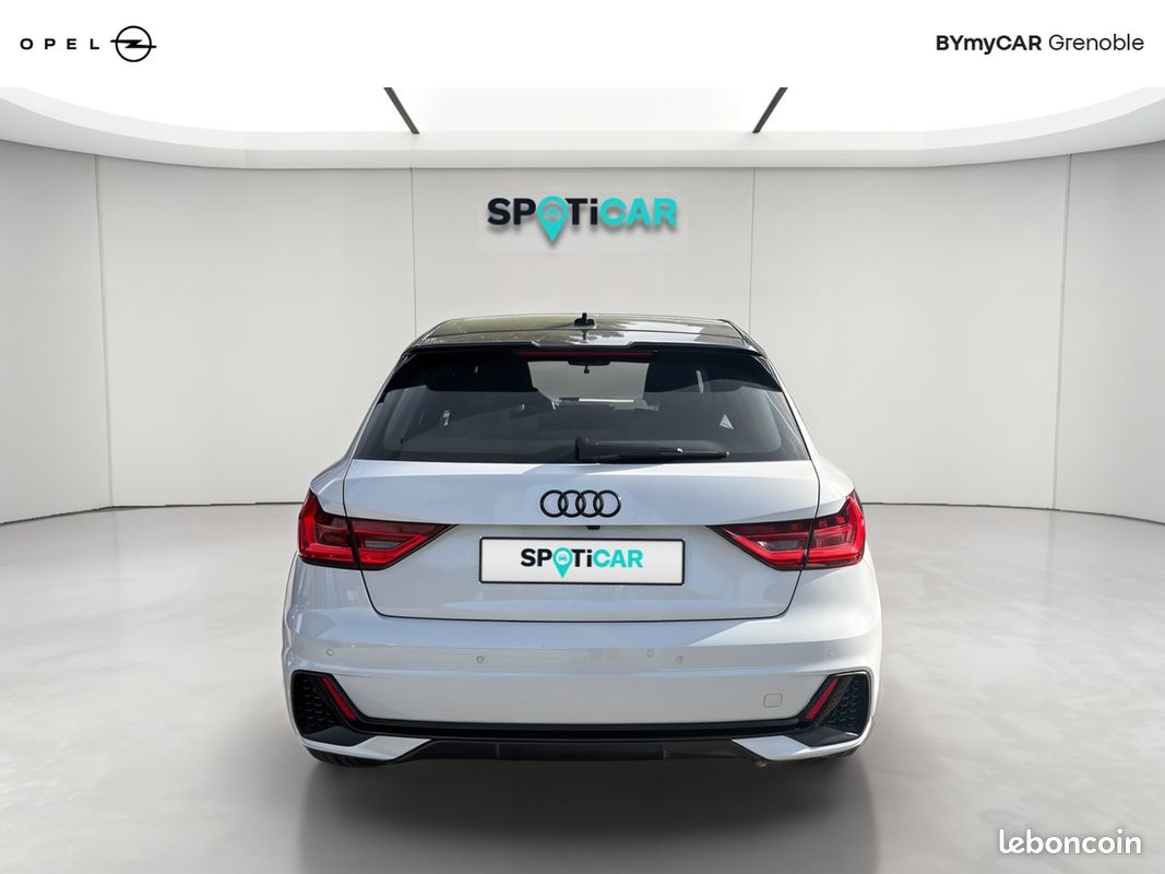 AUDI A1 Sportback 30 TFSI 110 ch S tronic 7 S Line (image 4)