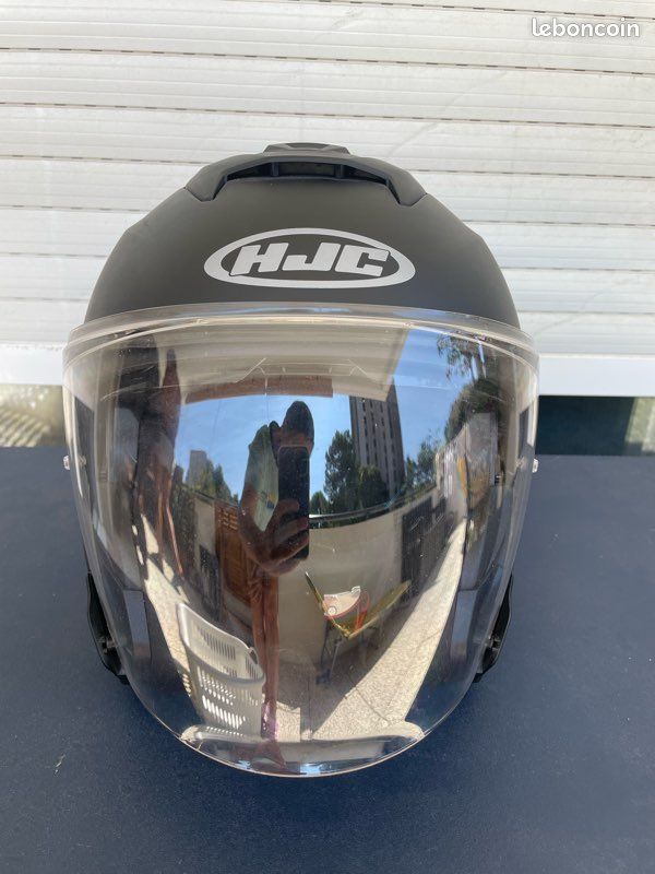 Casque (image 1)
