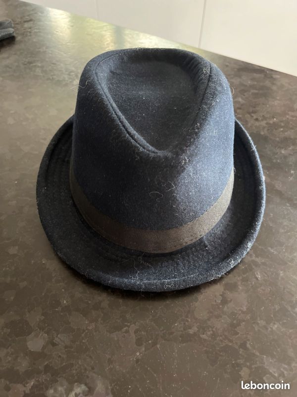 Chapeau feutre bleu neuf (image 1)