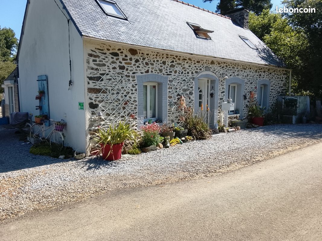Maison 5 pièces 100 m² · à Saint-Martin-des-Prés · 100 m² · 162 000 €