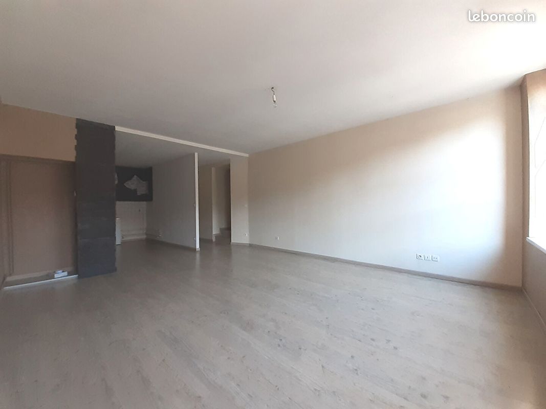 Appartement 3 pièces 73 m² · à Nancy · 73 m² · 735 €