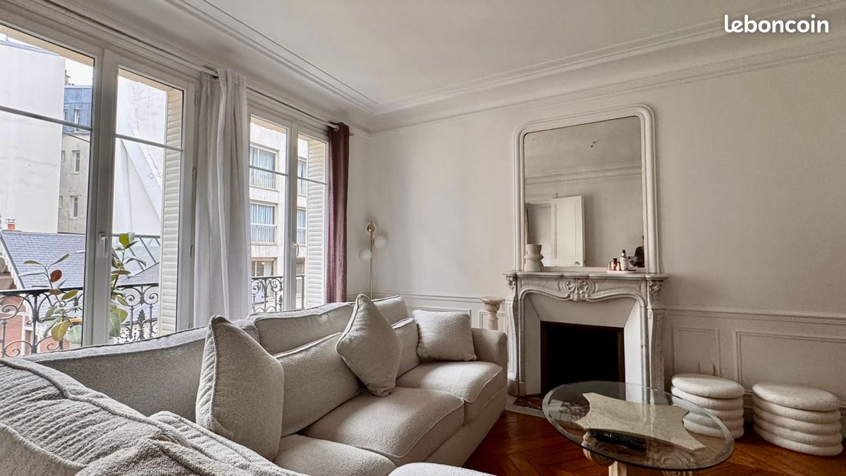 Appartement 4 pièces 81 m² · à Paris · 81 m² · 910 000 €