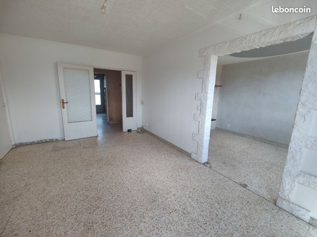 Appartement 4 pièces 67 m² · à Marseille · 67 m² · 975 €/mois