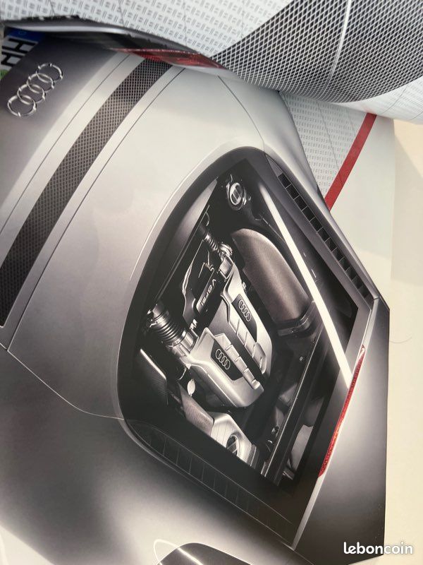 AUDI R8 brochure 2 état NEUF (image 2)