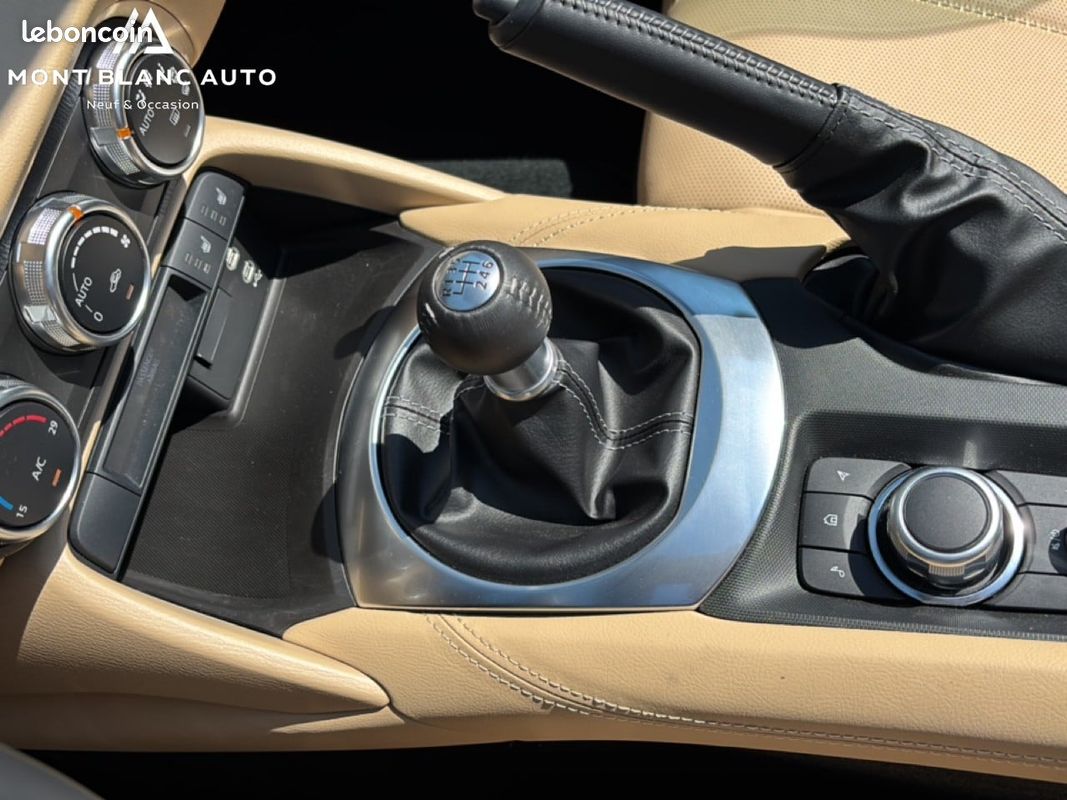 MAZDA MX-5 Roadster 1.5L SKYACTIV-G 132 ch Kazari (image 15)