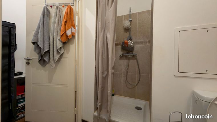 Studio 1 pièce 25 m² — 7