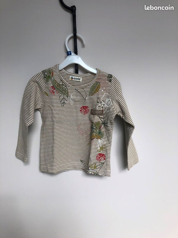 Tops, Tee-shirts Alphabet 2 years (image 1)