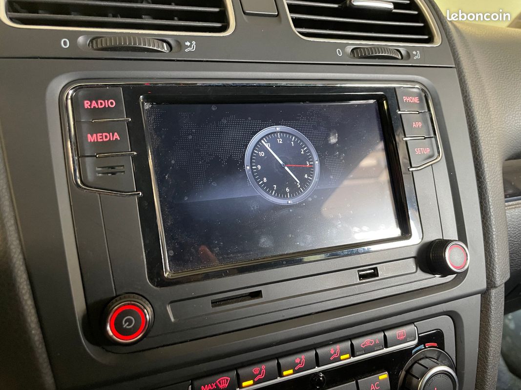 VOLKSWAGEN GOLF VI GTi 2.0 TSi 210 (image 27)