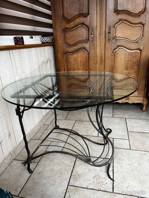 TABLE (CHABIN) et 2 CHAISES EN FER FORGE artisanales (image 4)