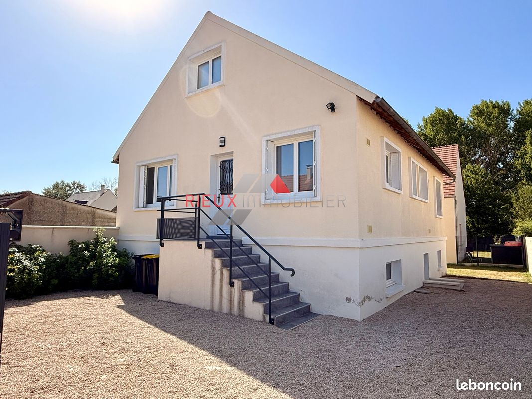 Maison 5 pièces 98 m² · à Chevrières · 98 m² · 239 000 €