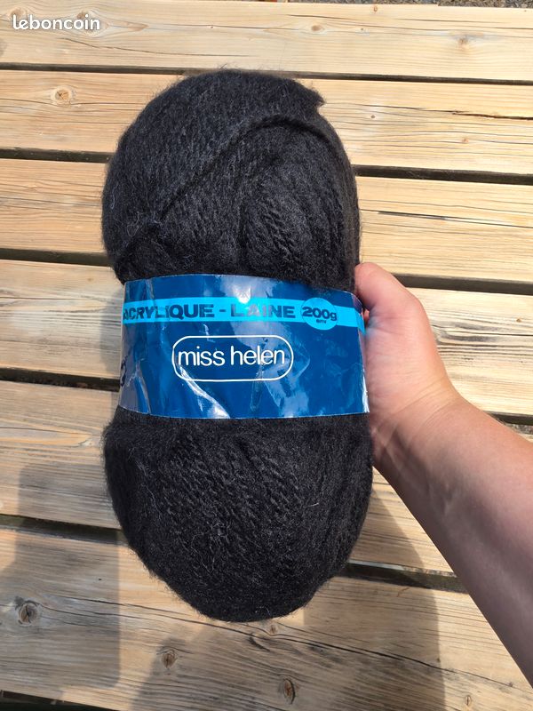 2 Pelotes De Laine 50g Bleu - 20% Laine, Occasion