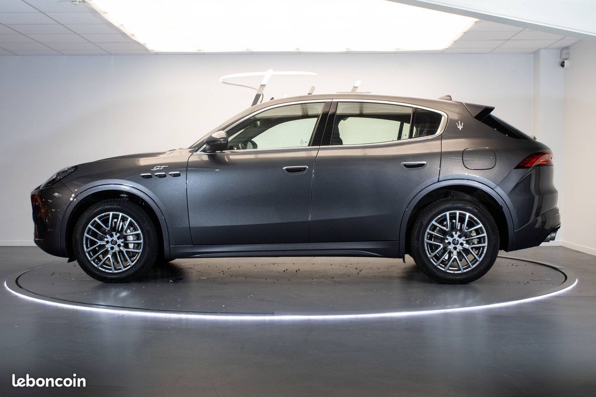 MASERATI Grecale L4 300 ch Hybride GT (image 8)
