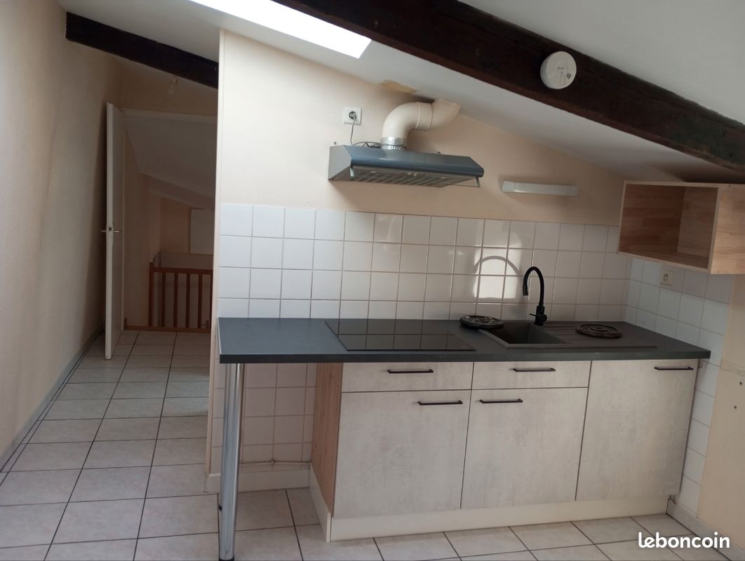 Appartement 4 pièces 93 m² · à Parthenay · 93 m² · 600 €/mois