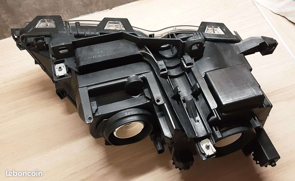 BMW Phare AV Gauche TBE pour E46 (image 2)