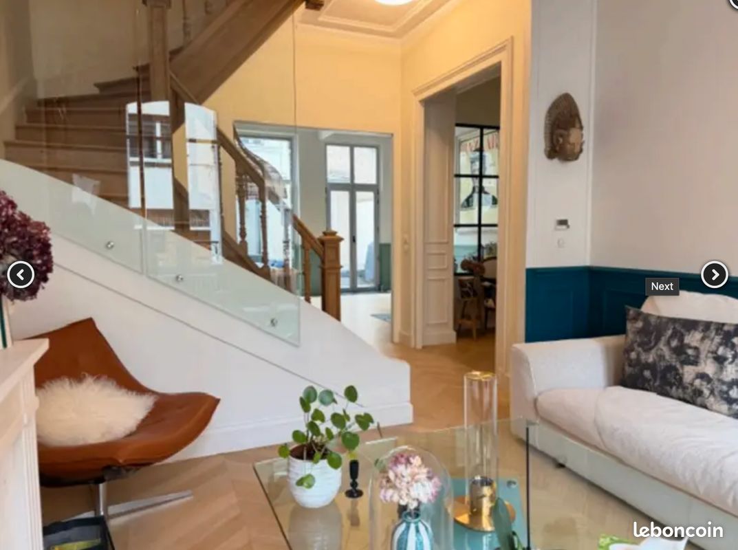 Maison 7 pièces 237 m² · à Orléans · 237 m² · 820 000 €
