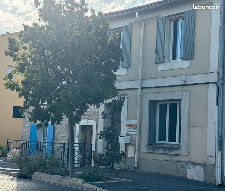 Maison 4 pièces 97 m² · à Le Thor · 97 m² · 231 000 €