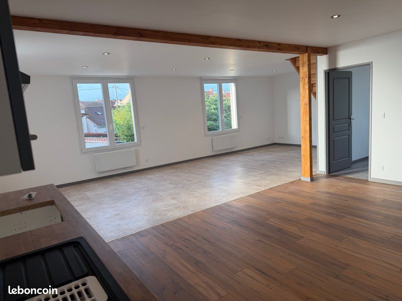 Appartement 4 pièces 105 m² · à Montluçon · 105 m² · 780 €/mois