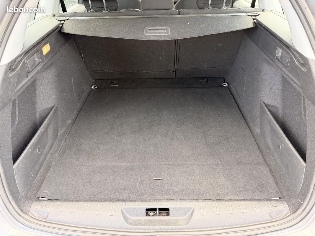 PEUGEOT 308 SW 1.5 BlueHDi 130ch EAT8 Active Business - 1ère main - 104900 kilomètres (image 13)