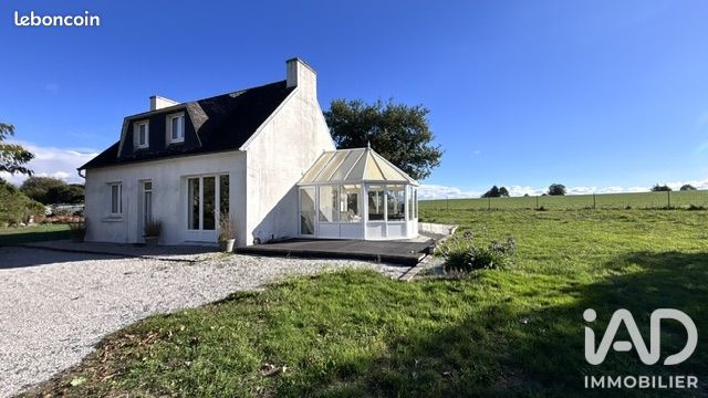 Maison 5 pièces 84 m² · à Collorec · 84 m² · 100 000 €