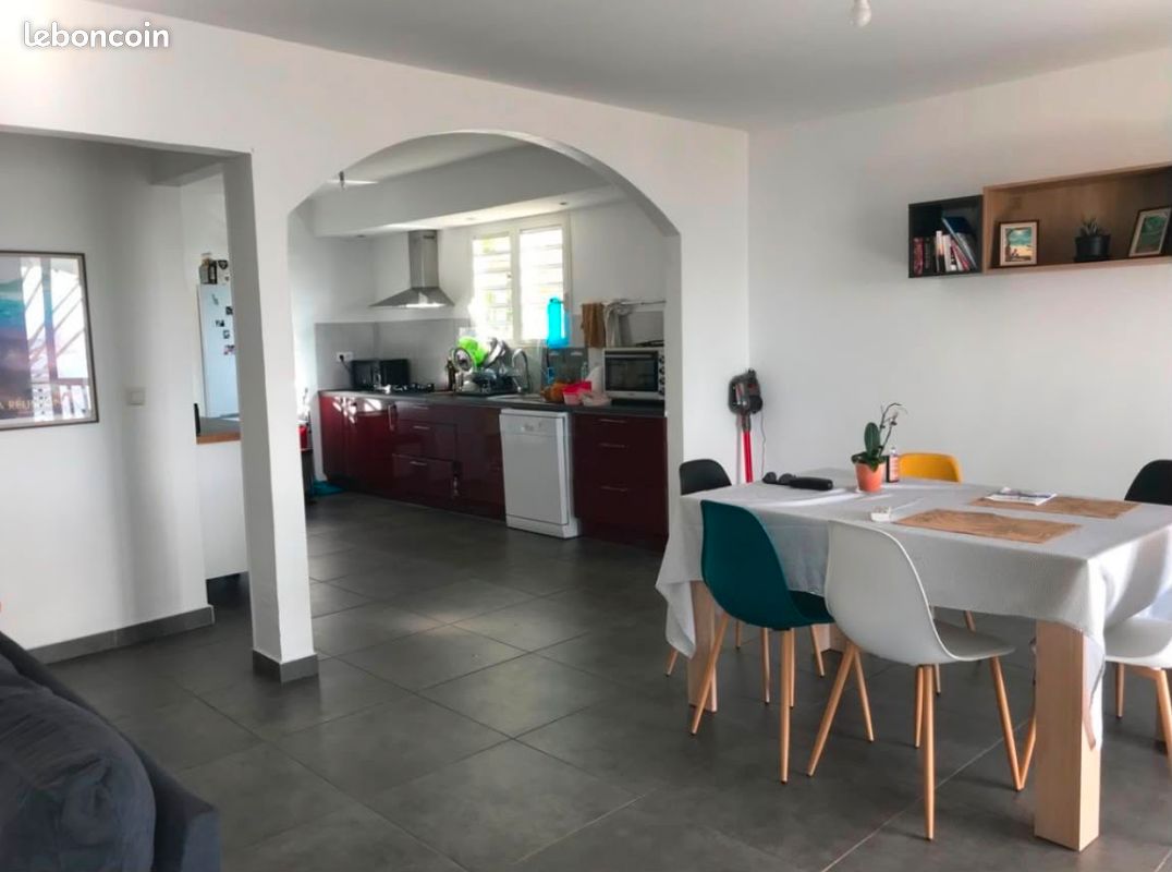 Maison 3 pièces 100 m² · à La Possession · 100 m² · 1 550 €/mois