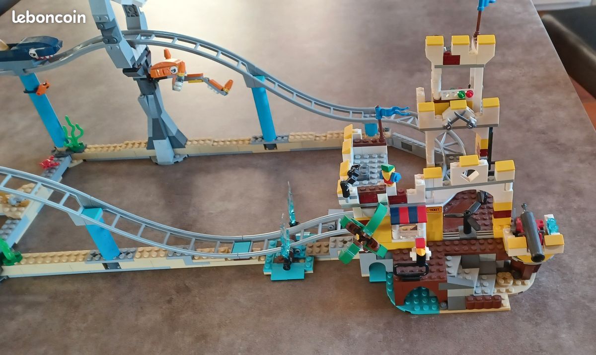 LEGO Creator 31084 (image 4)