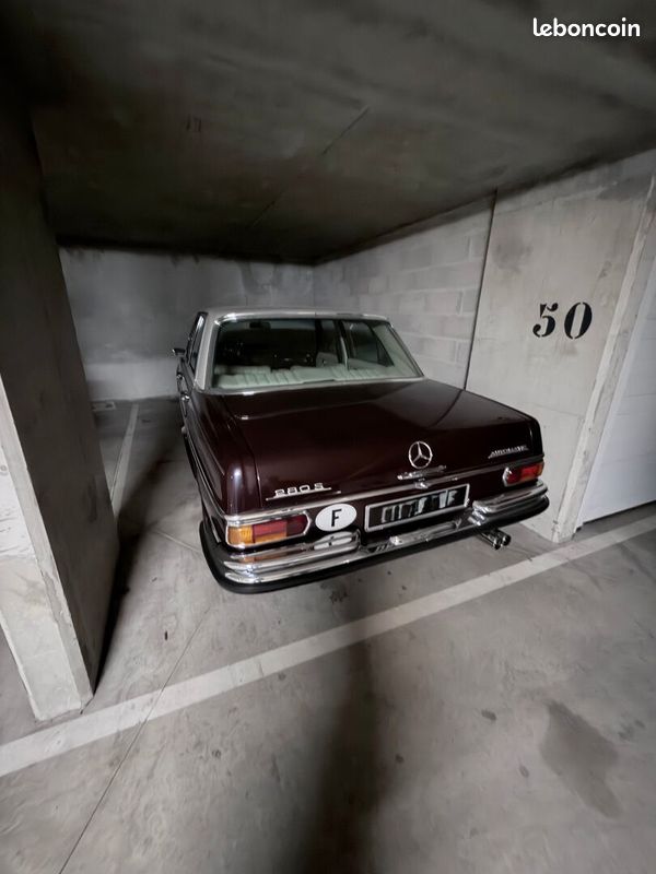 Parking/box BEZONS · 15 000 €