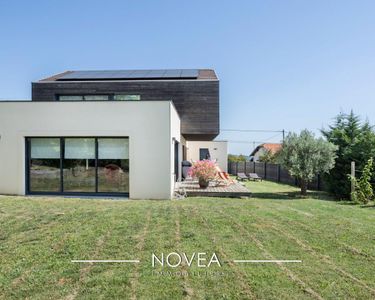 Maison 720 000 € - 180 m²
