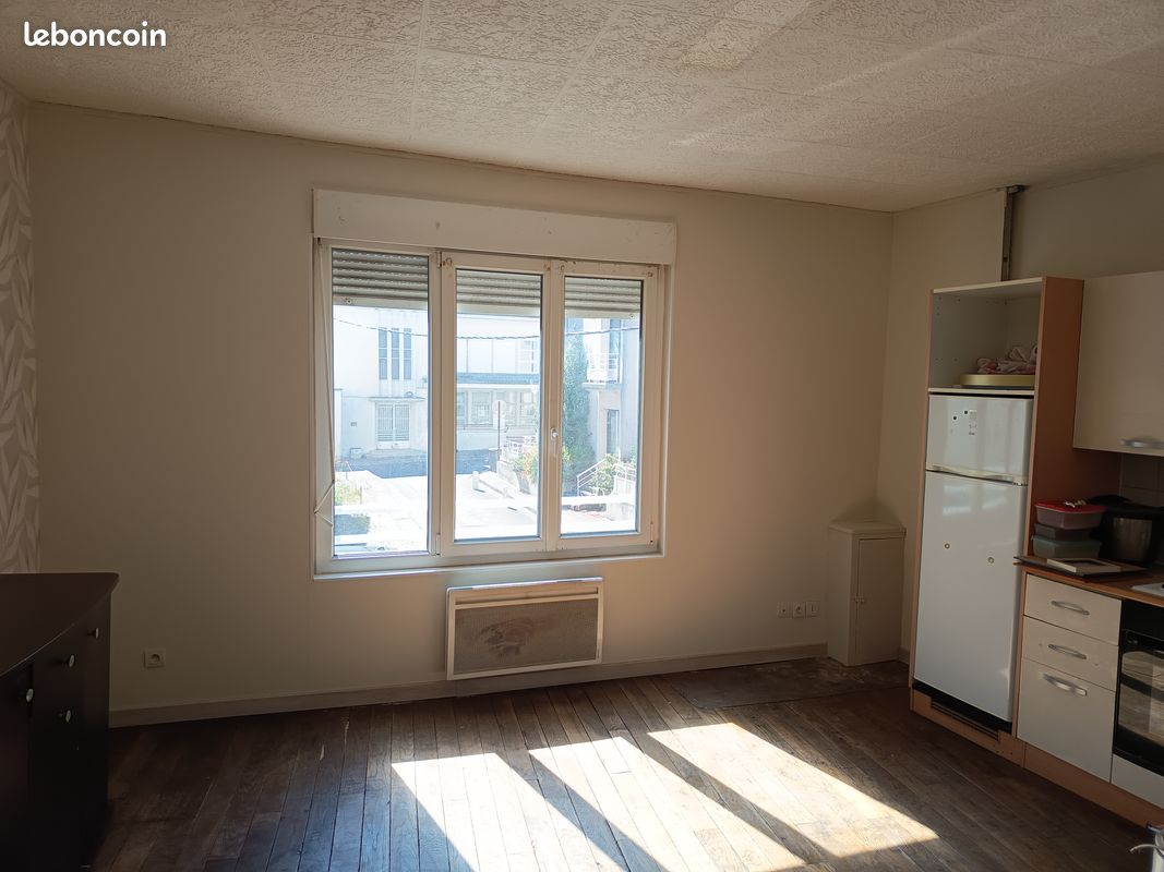 Appartement 1 pièce 26 m² · à Laon · 26 m² · 400 €