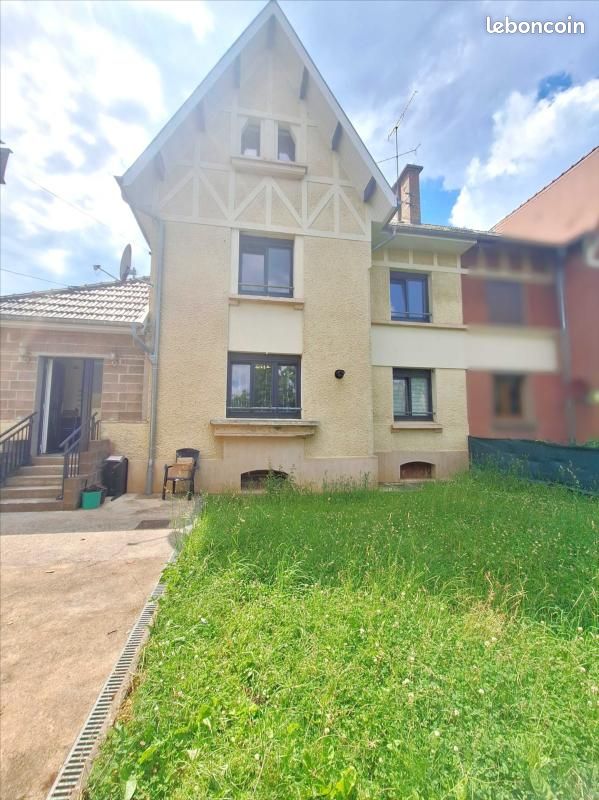 Maison 6 pièces 101 m² · à Saint-Jean-lès-Longuyon · 101 m² · 205 000 €