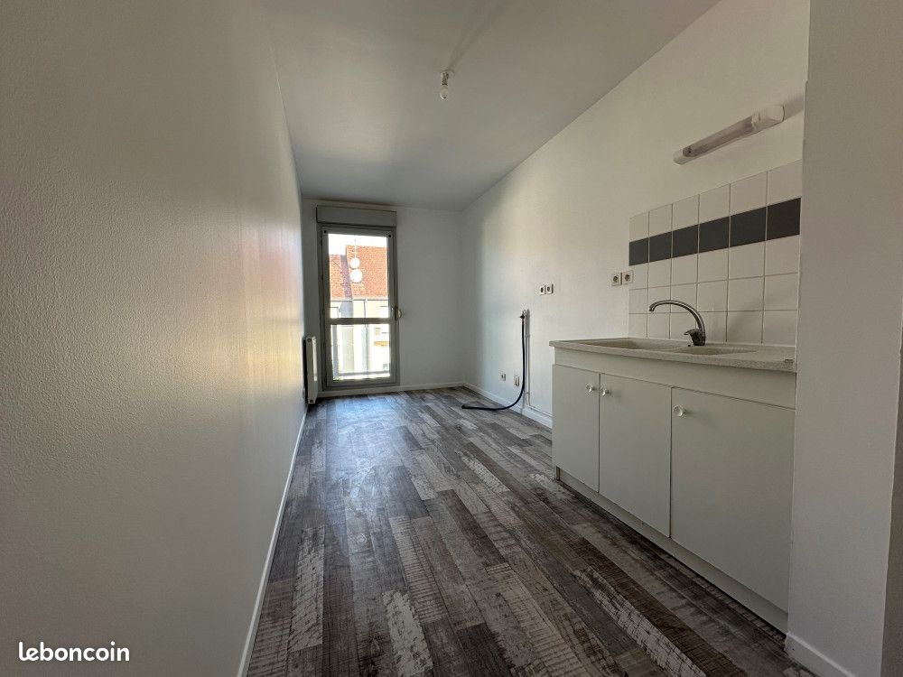 Appartement a louer troyes - 4 pièce(s) - 83 m2 - Surfyn