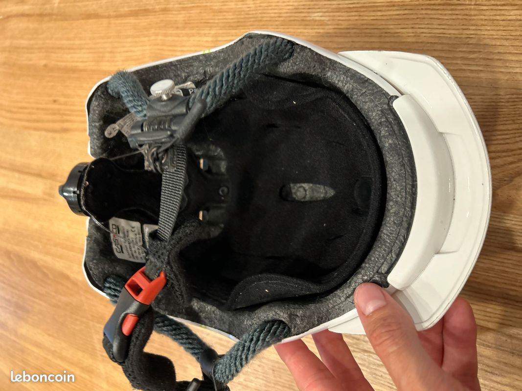 Casque Vélo 1er age taille XS (image 1)