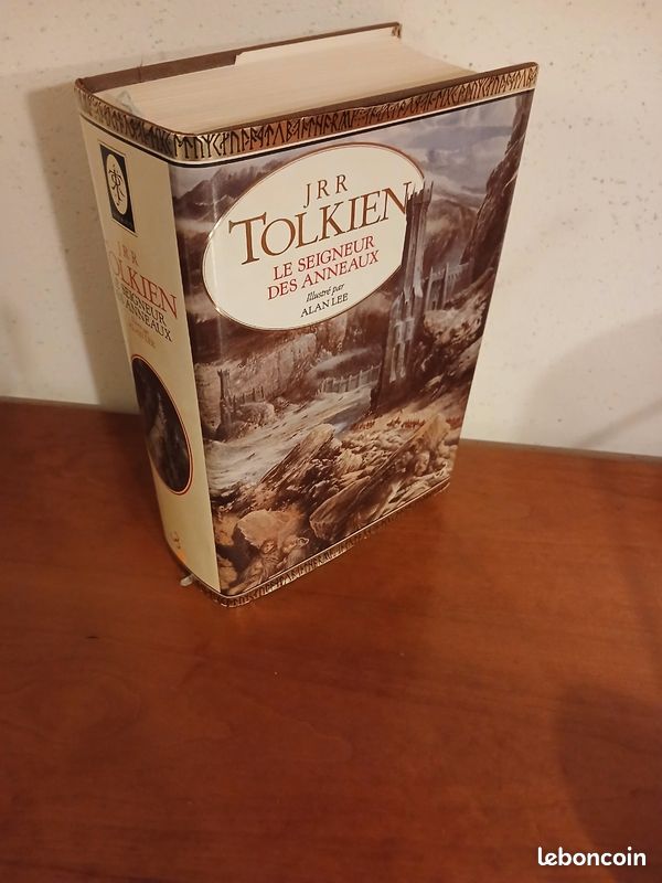 JRR Tolkien Le Seigneur des anneaux (image 2)