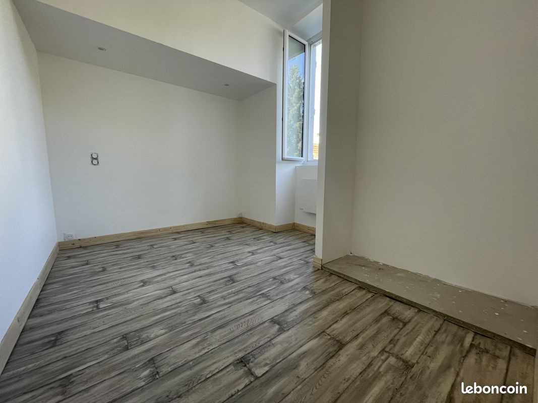 Appartement Centre Ville Mauleon Licharre - Mauléon-Licharre 64130 Mauléon (image principale 3)