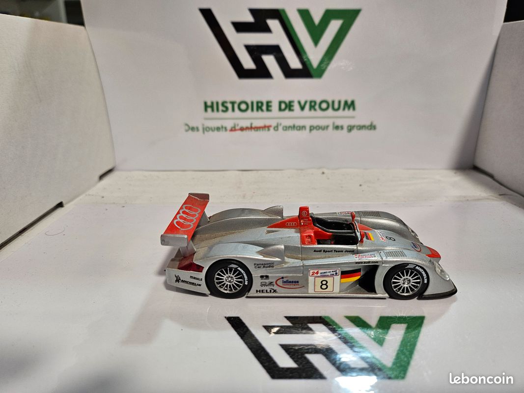 Miniature Audi R8S N°7 - Le Mans 2000 - Minichamps 1/43 - Collection