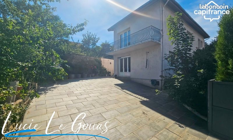 Maison 7 pièces 199 m² · à Longuyon · 199 m² · 258 000 €