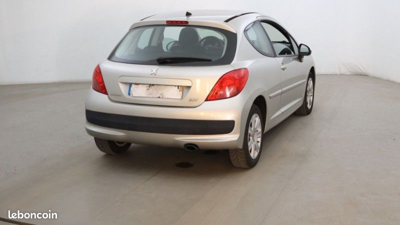 Peugeot 207 1.6 HDI90 PREMIUM PACK 3P Occasion VOREPPE (Isere) - n°5300845  - HELP CAR