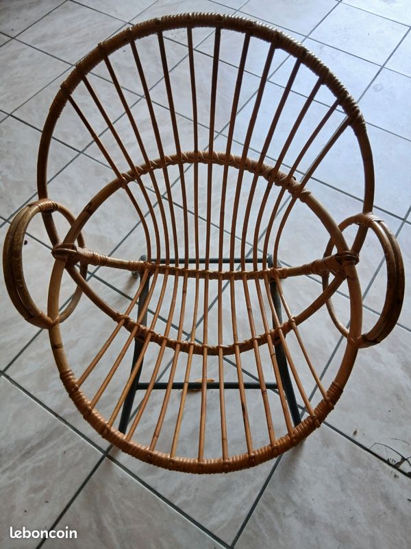 Fauteuil enfant en rotin très rare (image 1)