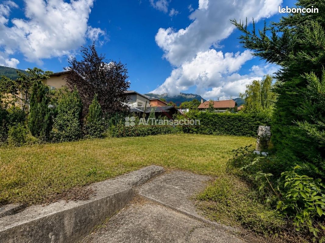 Maison 4 pièces 75 m² · à Gex · 75 m² · 370 000 €