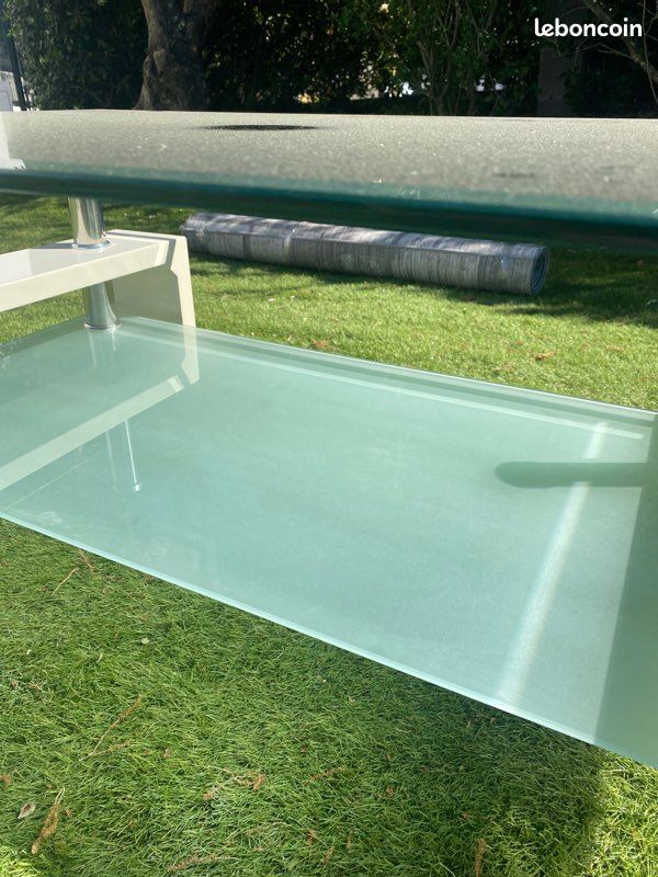Table basse en verre (image 5)