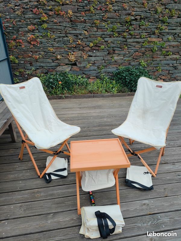 Table et 2 fauteuils de jardin (image 2)