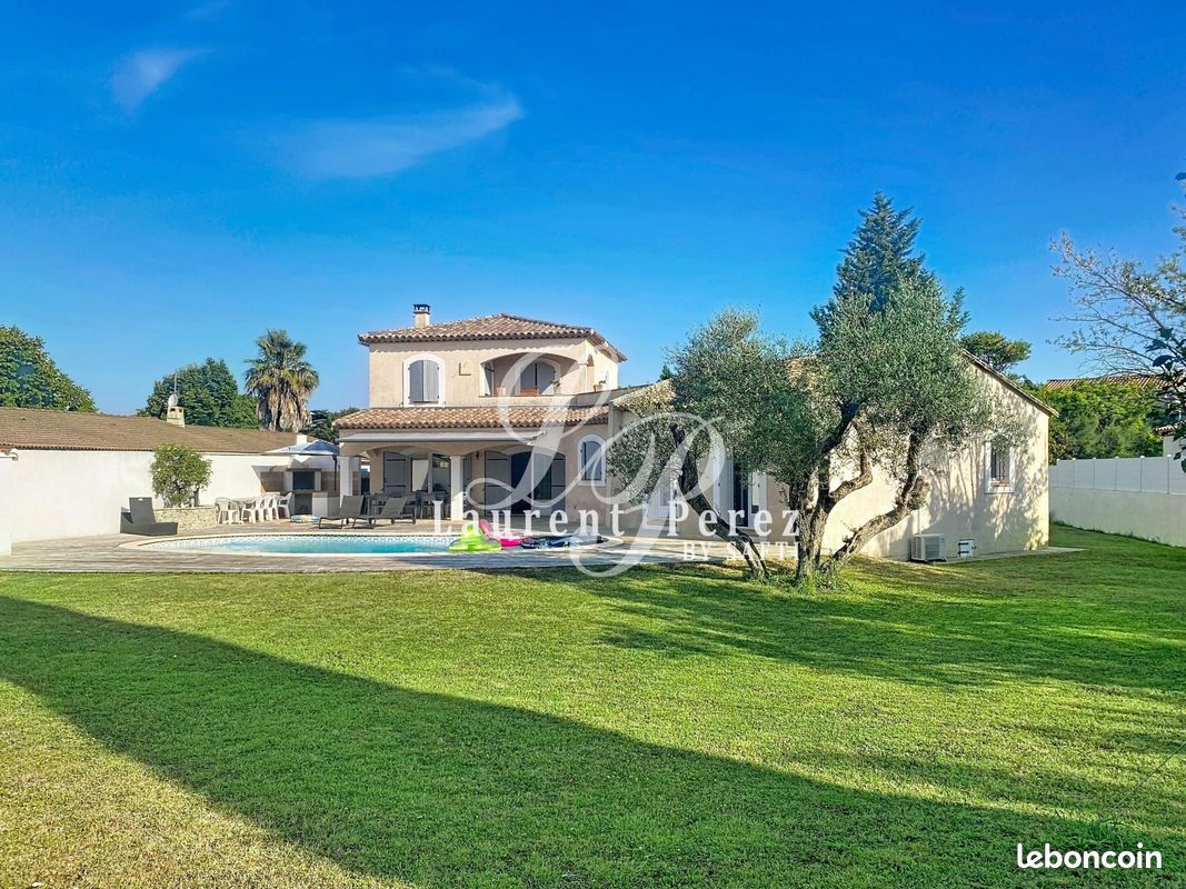Maison 6 pièces 170 m² · à Lunel · 170 m² · 639 000 €