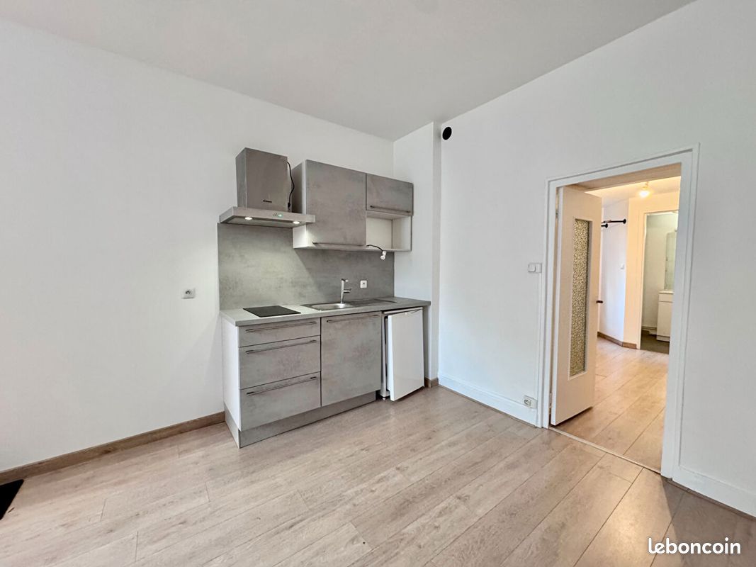 Appartement 2 pièces 27 m² · à Laval · 27,2 m² · 81 000 €