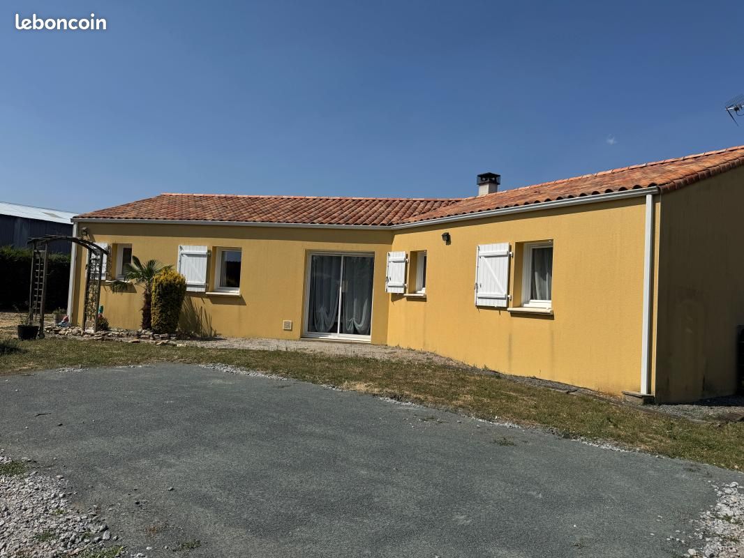 Maison 5 pièces 111 m² · à Thiré · 111 m² · 221 550 €