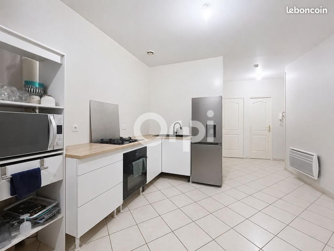 Appartement 2 pièces 46 m² · à Terrasson-Lavilledieu · 46 m² · 430 €