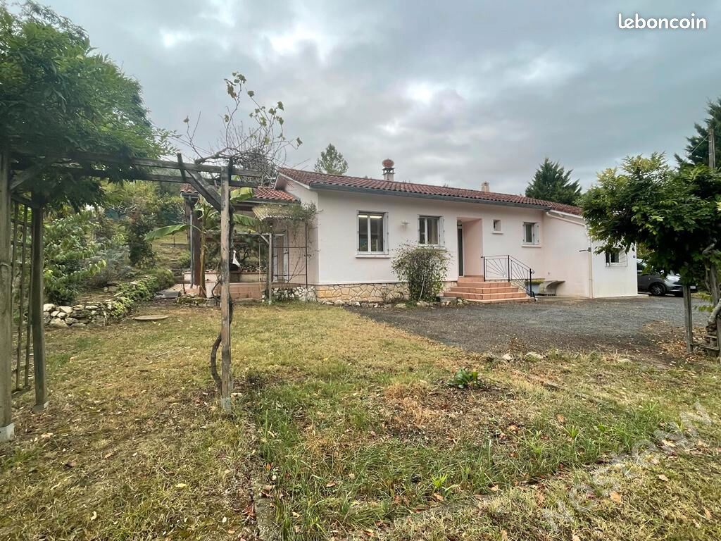 Maison 3 pièces 95 m² · à Bon-Encontre · 95 m² · 878 €/mois