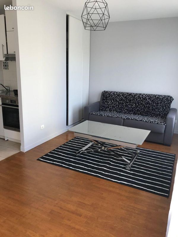 Appartement 1 pièce 25 m² · à Saint-Maur-des-Fossés · 25 m² · 760 €/mois