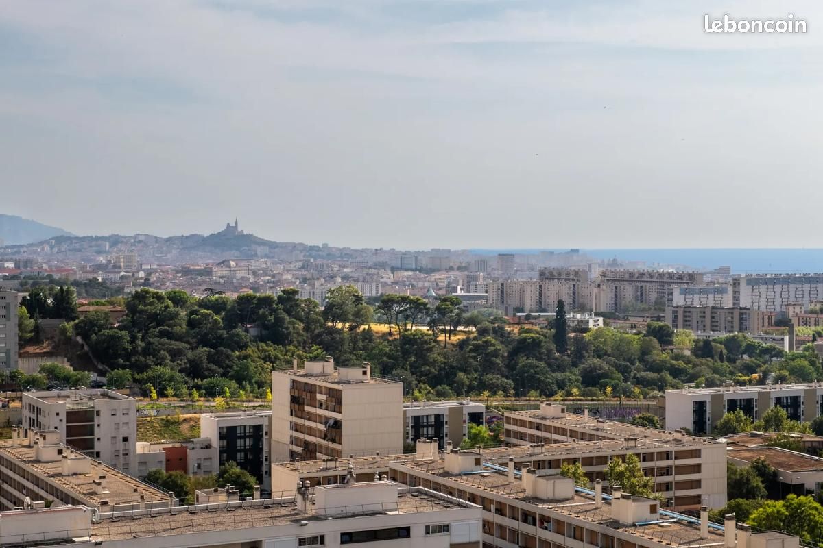 Appartement 4 pièces 76 m² · à Marseille · 76 m² · 67 000 €