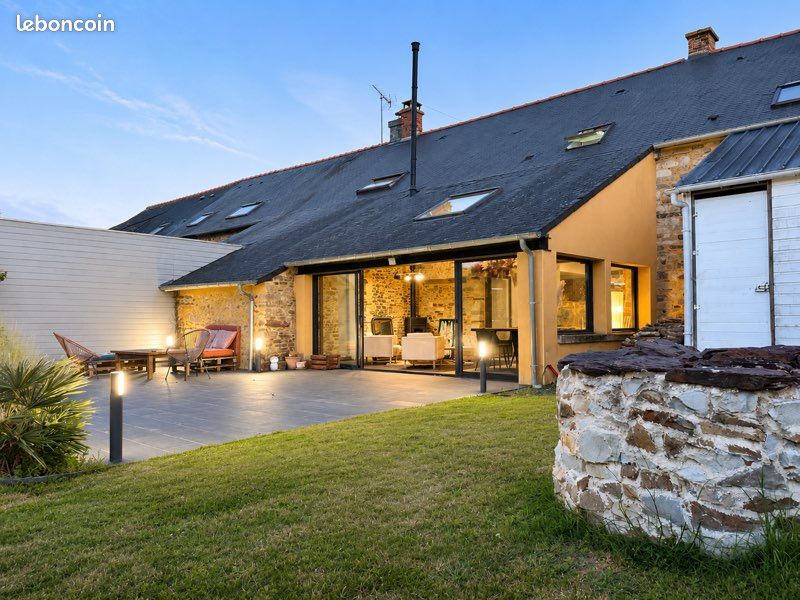 Maison 8 pièces 164 m² · à Guichen · 164 m² · 392 000 €